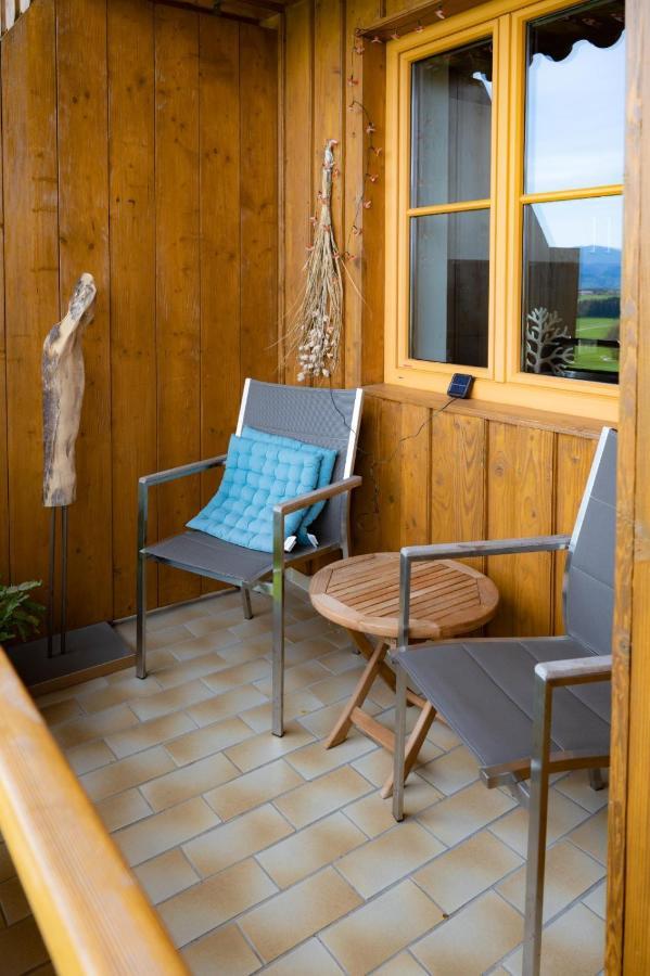 Idyllische Designer-apartments Am Bio-bauernhof In Salzburgerseenland Schmiding 10 *