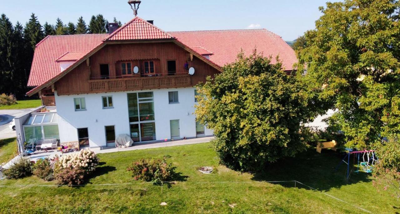 Apartment Idyllische Designer-apartments Am Bio-bauernhof In Salzburgerseenland Schmiding 10 Seekirchen am Wallersee